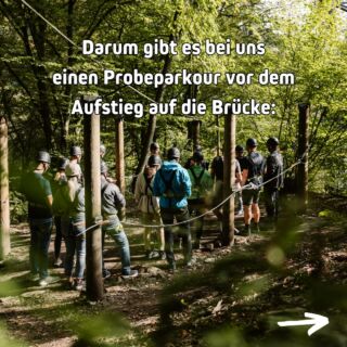 Bei unseren Touren durchlaufen wir mehrere Steps, bevor es auf die Brücke geht. Einer davon ist unser Probeparkour. Dort zeigt unser*e Trainer*in den Umgang mit dem Sicherungssystem, damit ihr damit schon mal vertraut seid und euch auf der Brücke vollstens auf die Aussicht und das Erlebnis Brückensteig konzentrieren könnt 😊 Wir wünschen euch ganz viel Spaß! 💚
#brückensteig #brueckensteig #müngsten #hausmünsten #müngstenerbrücke #brückenparksolingen #solingen #ausflugsziele #ausflugstipp